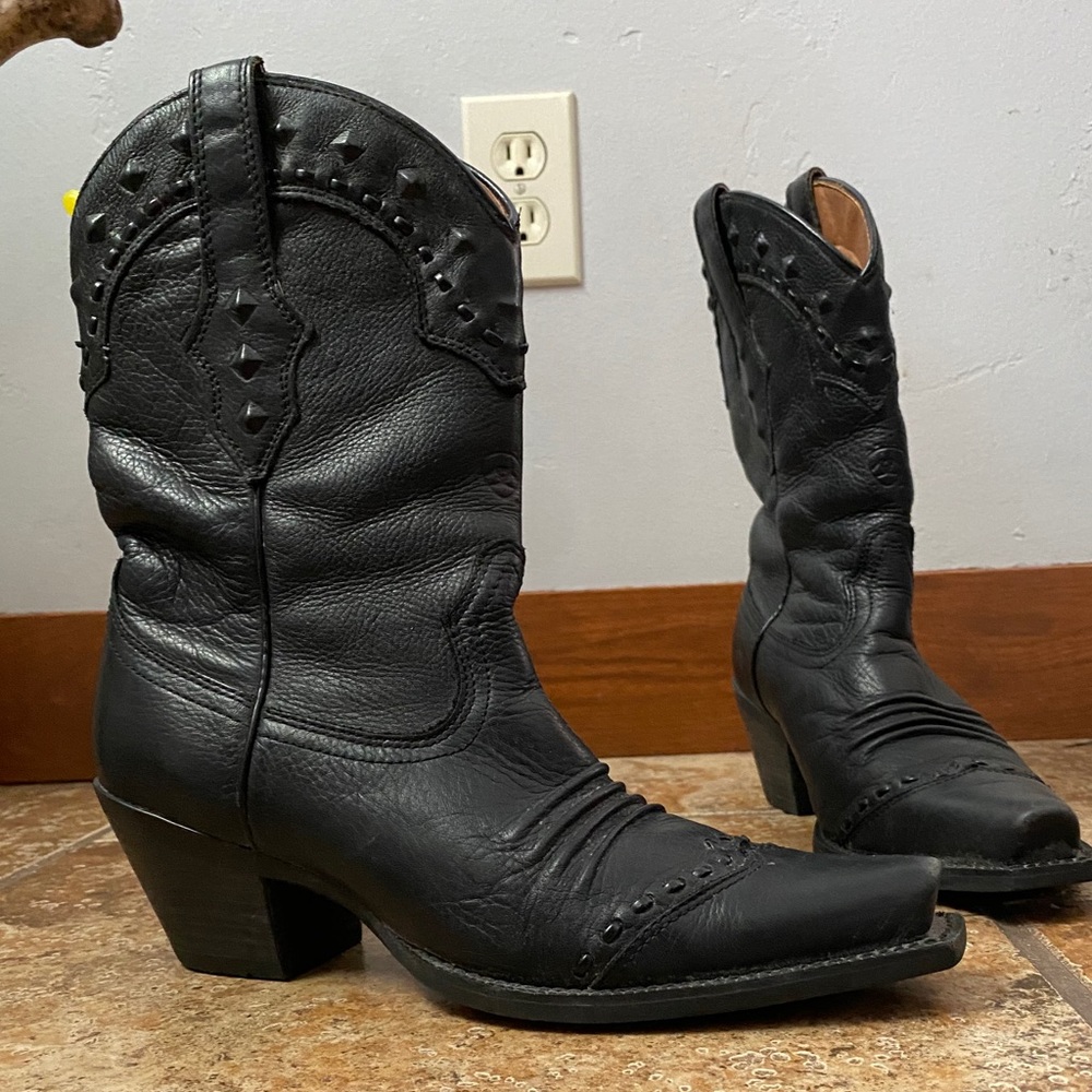 Ariat women’s black dress boot size 8
